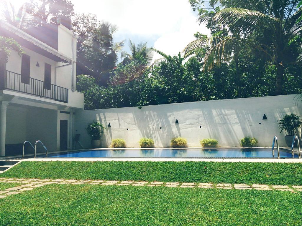 Villa Frangipani Galle Exterior photo
