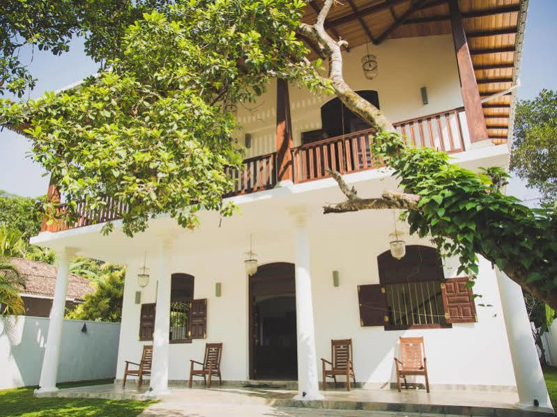 Villa Frangipani Galle Exterior photo